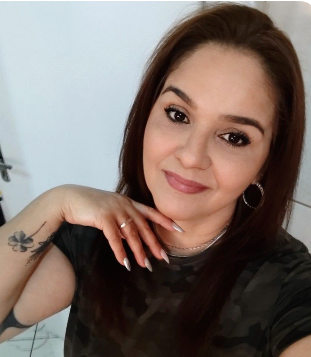 <em>Valentina R</em>